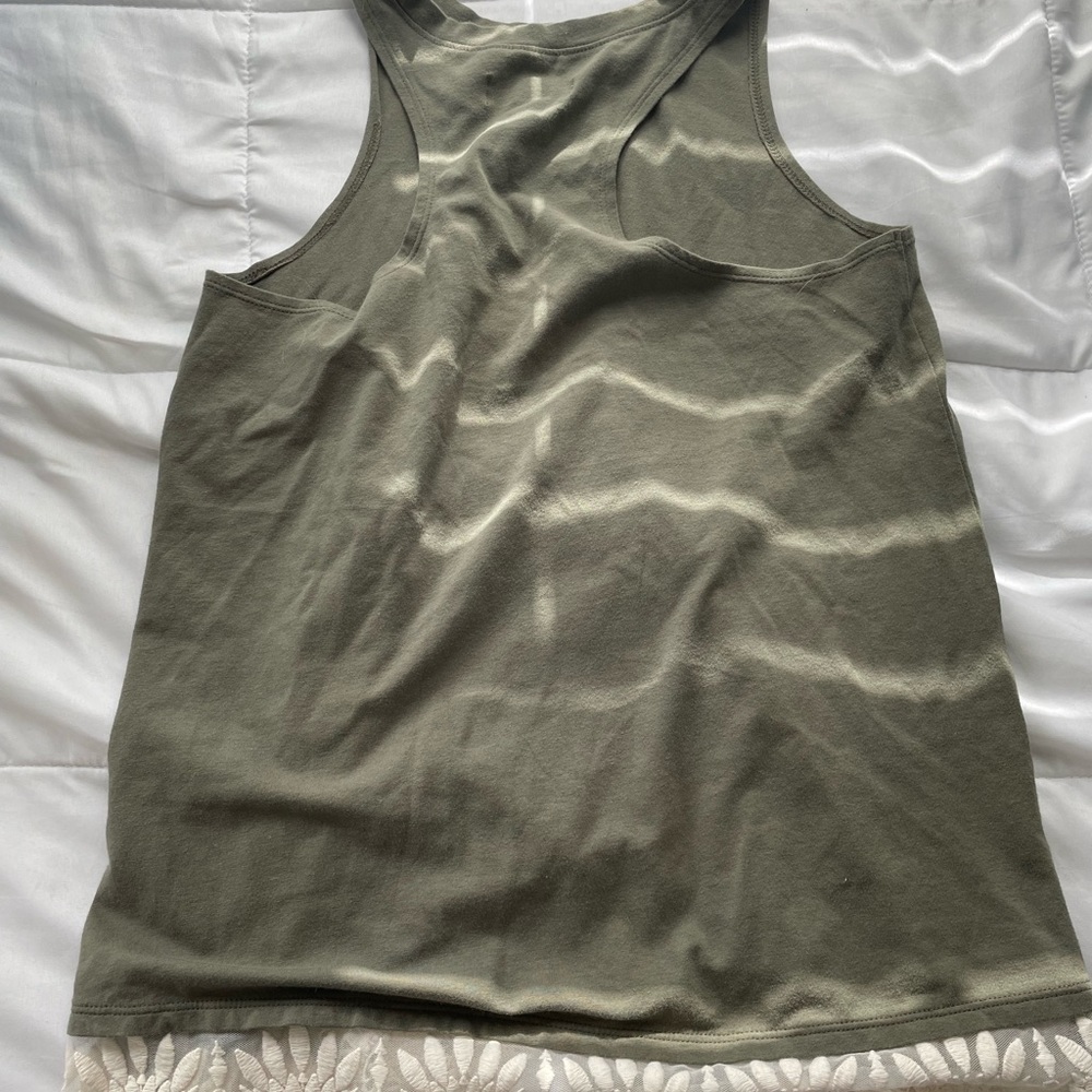 Small holister tanktop